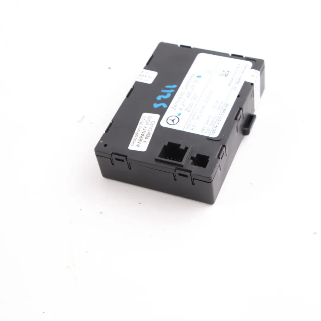 Central Gateway Control Unit Module ECU to Mercedes W211 with Part number A2114452600 Mercedes W211 Central Gateway Control Unit Module ECU - SKU A2114452600 - Part number A2114452600