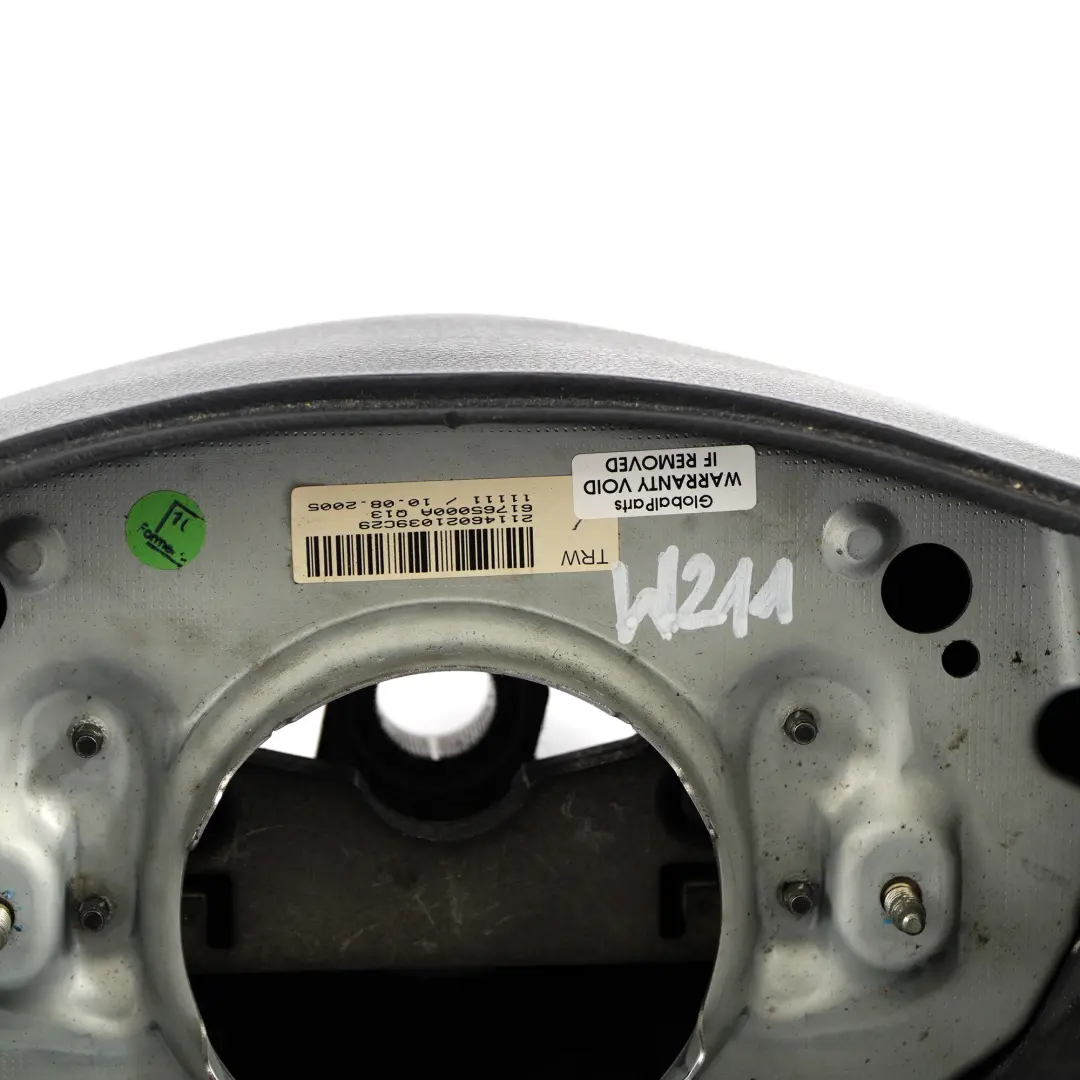 Mercedes W211 NOUVEAU Volant en cuir noir Filets noirs - SKU A2114602103-1 - Numéro de pièce A2114602103