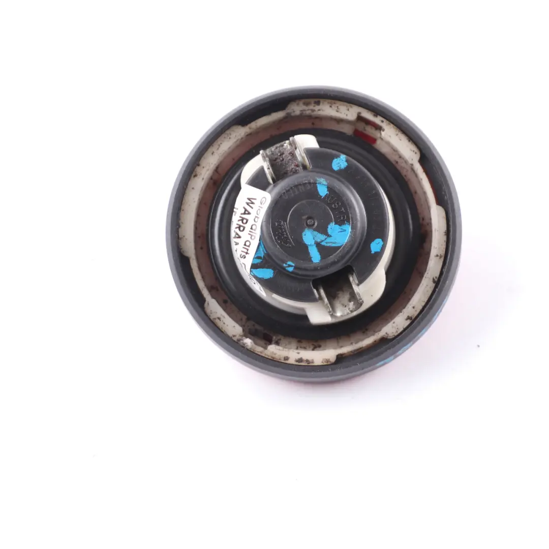 Mercedes W203 W204 W209 Tapa del depósito de combustible Diesel - SKU A2114700805-2 - Número de pieza A2114700805