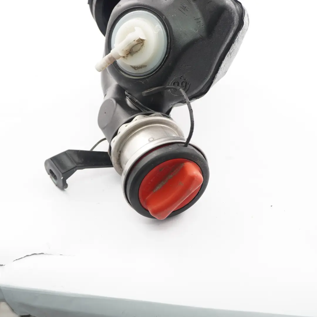 serbatoio carburante collo tubo tubo per Mercedes W211 Diesel con numero di parte A2114703720 Mercedes W211 Diesel serbatoio carburante collo tubo tubo - SKU A2114703720-1 - Numero di parte A2114703720