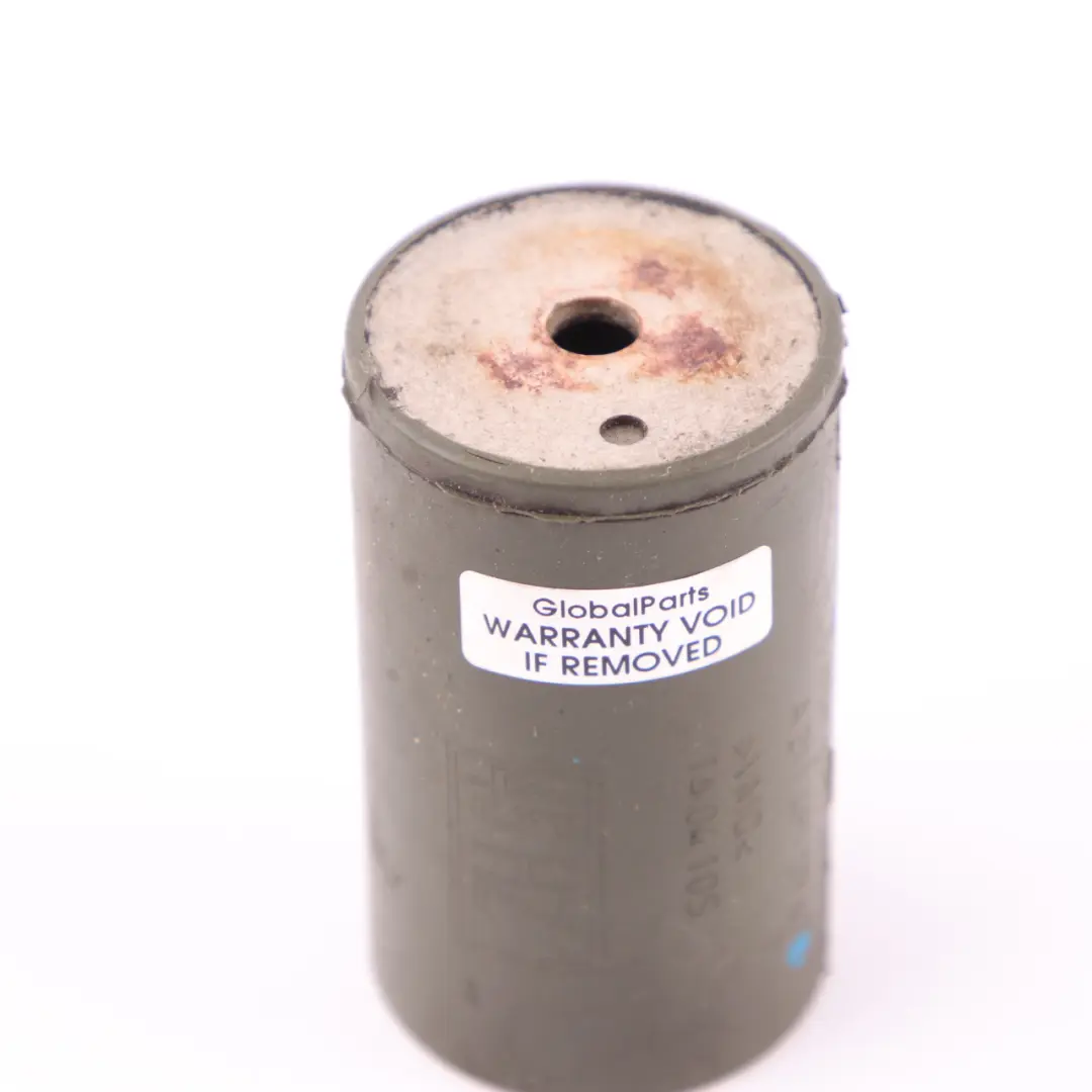 Gummihalterung Auspuffschlauchhalterung für Mercedes W204 W212 mit Teilenummer A2114910947 Mercedes W204 W212 Gummihalterung Auspuffschlauchhalterung - SKU A2114910947 - Teilenummer A2114910947