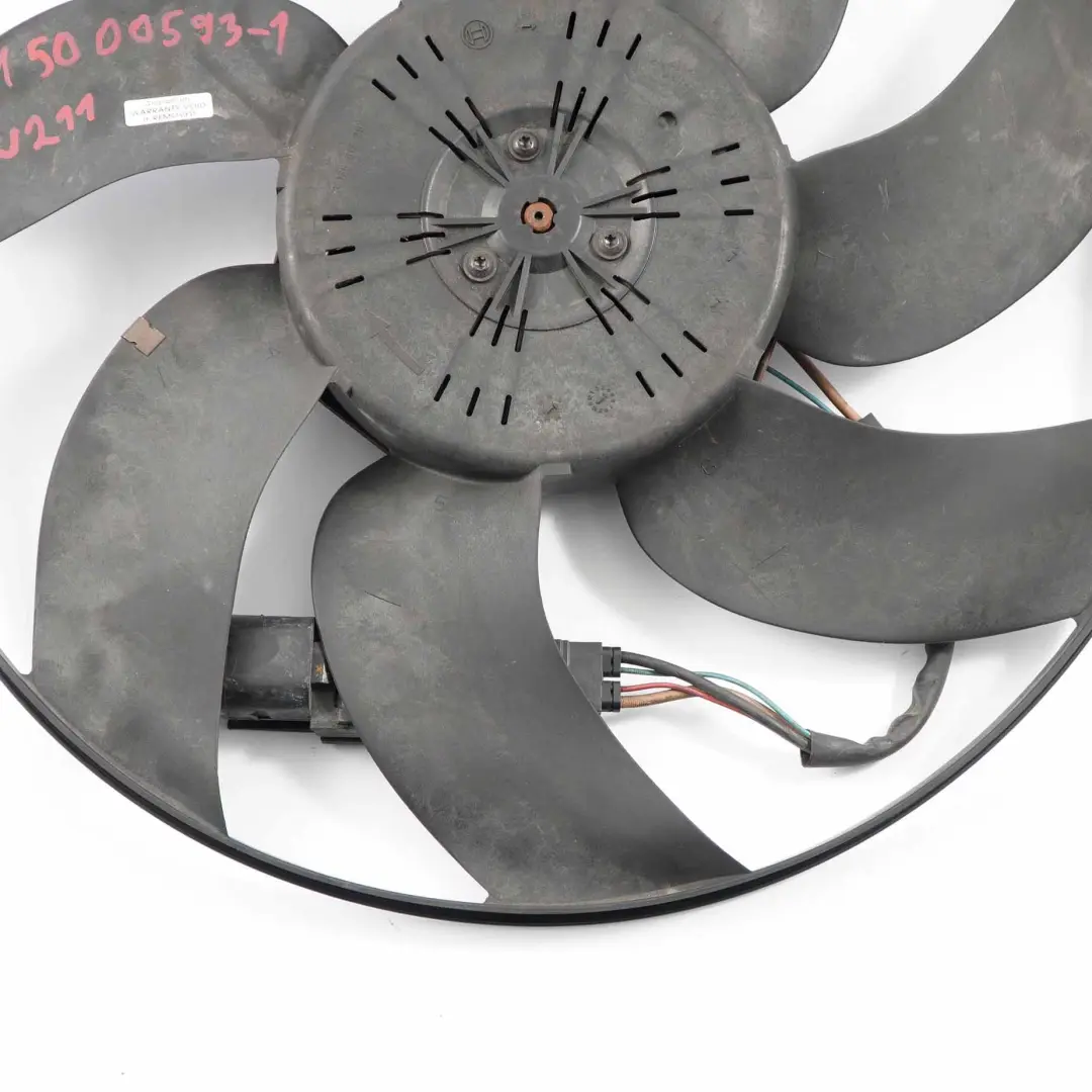 Mercedes W211 Refrigeración del motor Ventilador del radiador - SKU A2115000593-1 - Número de pieza A2115000593