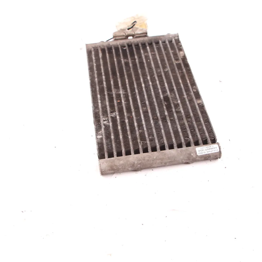 OM642 Chłodnica Oleju Skrzyni Biegów A2115000200 do Mercedes W211 C219 o numerze A2115001700 Mercedes W211 C219 OM642 Chłodnica Oleju Skrzyni Biegów A2115000200 - SKU A2115001700-1 - Numer Części A2115001700