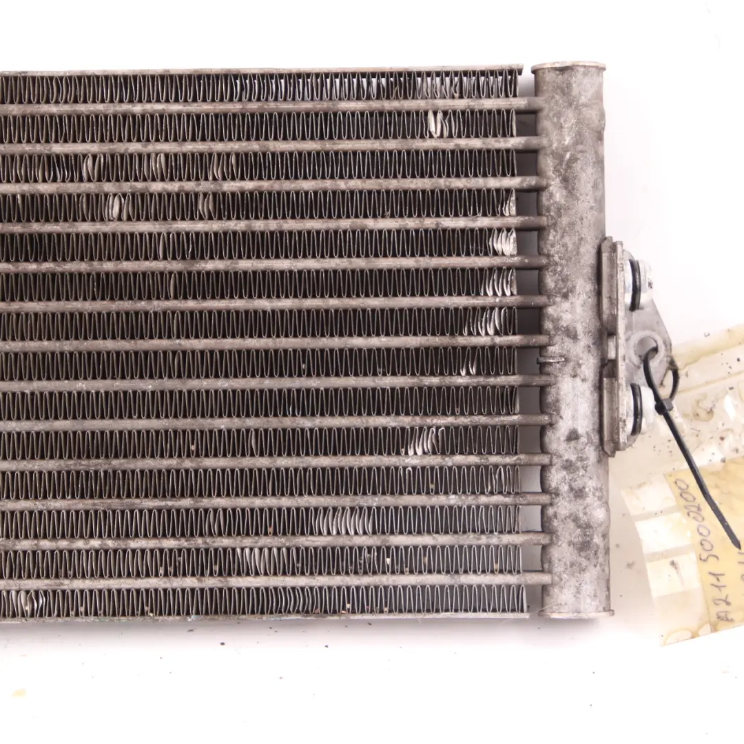 Enfriador aceite Mercedes W211 C219 OM642 Transmisión Caja cambios A2115000200 para con número de pieza A2115001700 Enfriador aceite Mercedes W211 C219 OM642 Transmisión Caja cambios A2115000200 - SKU A2115001700-1 - Número de pieza A2115001700