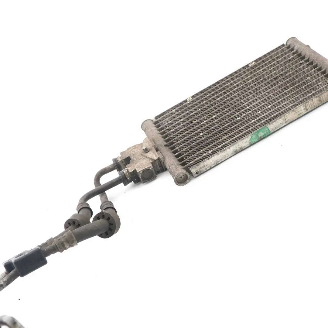 Radiateur d'huile Mercedes W209 W211 Transmission Boîte vitesses pour à propos du numéro de pièce A2115001700 Radiateur d'huile Mercedes W209 W211 Transmission Boîte vitesses - SKU A2115001700 - Numéro de pièce A2115001700