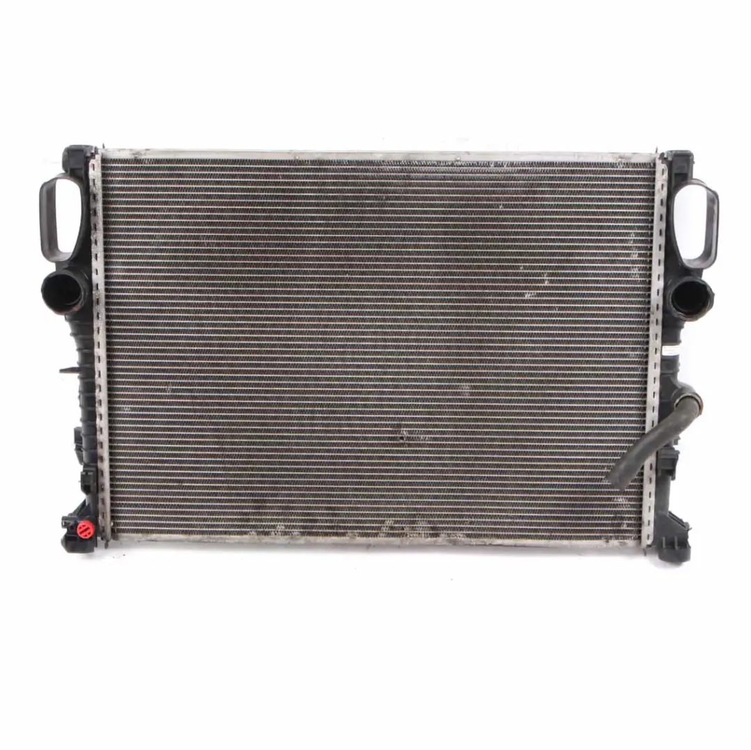 Cooling Radiator Water Cooler to Mercedes W211 Engine with Part number A2115002004 Mercedes W211 Engine Cooling Radiator Water Cooler - SKU A2115002004 - Part number A2115002004
