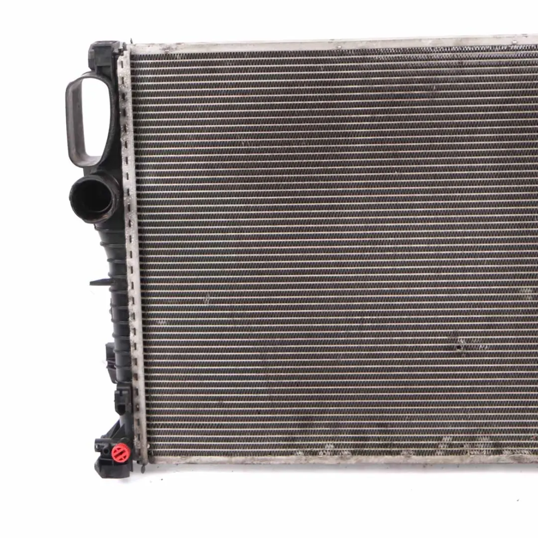 Cooling Radiator Water Cooler to Mercedes W211 Engine with Part number A2115002004 Mercedes W211 Engine Cooling Radiator Water Cooler - SKU A2115002004 - Part number A2115002004