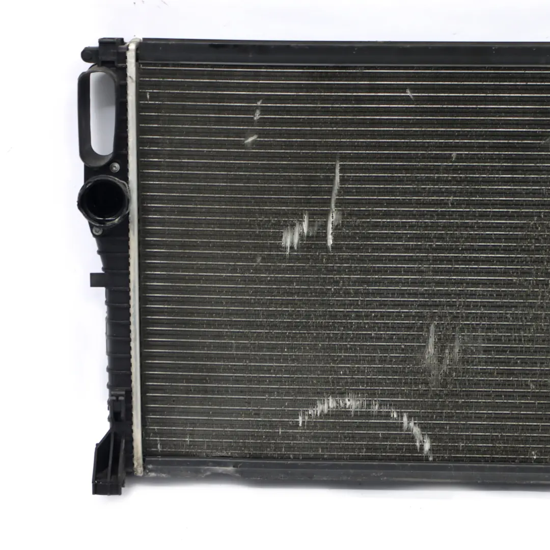  Radiatore Mercedes W211 CLS C219 M271 Motore Acqua Refrigerante - SKU A2115002302 - Numero di parte A2115002302