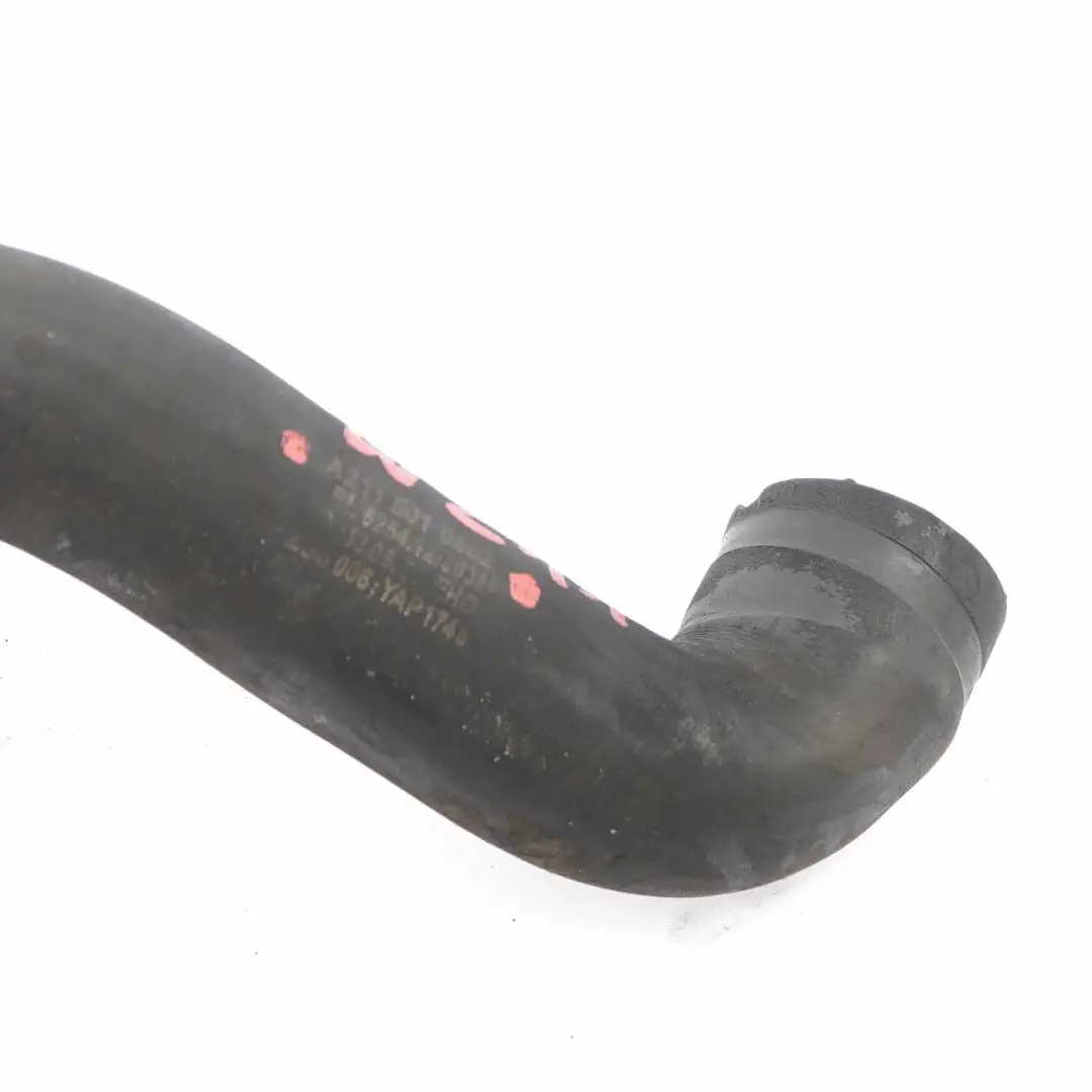 OM646 Tubo acqua Radiatore Linea tubo refrigerante per Mercedes W211 con numero di parte A2115010882 Mercedes W211 OM646 Tubo acqua Radiatore Linea tubo refrigerante - SKU A2115010882 - Numero di parte A2115010882