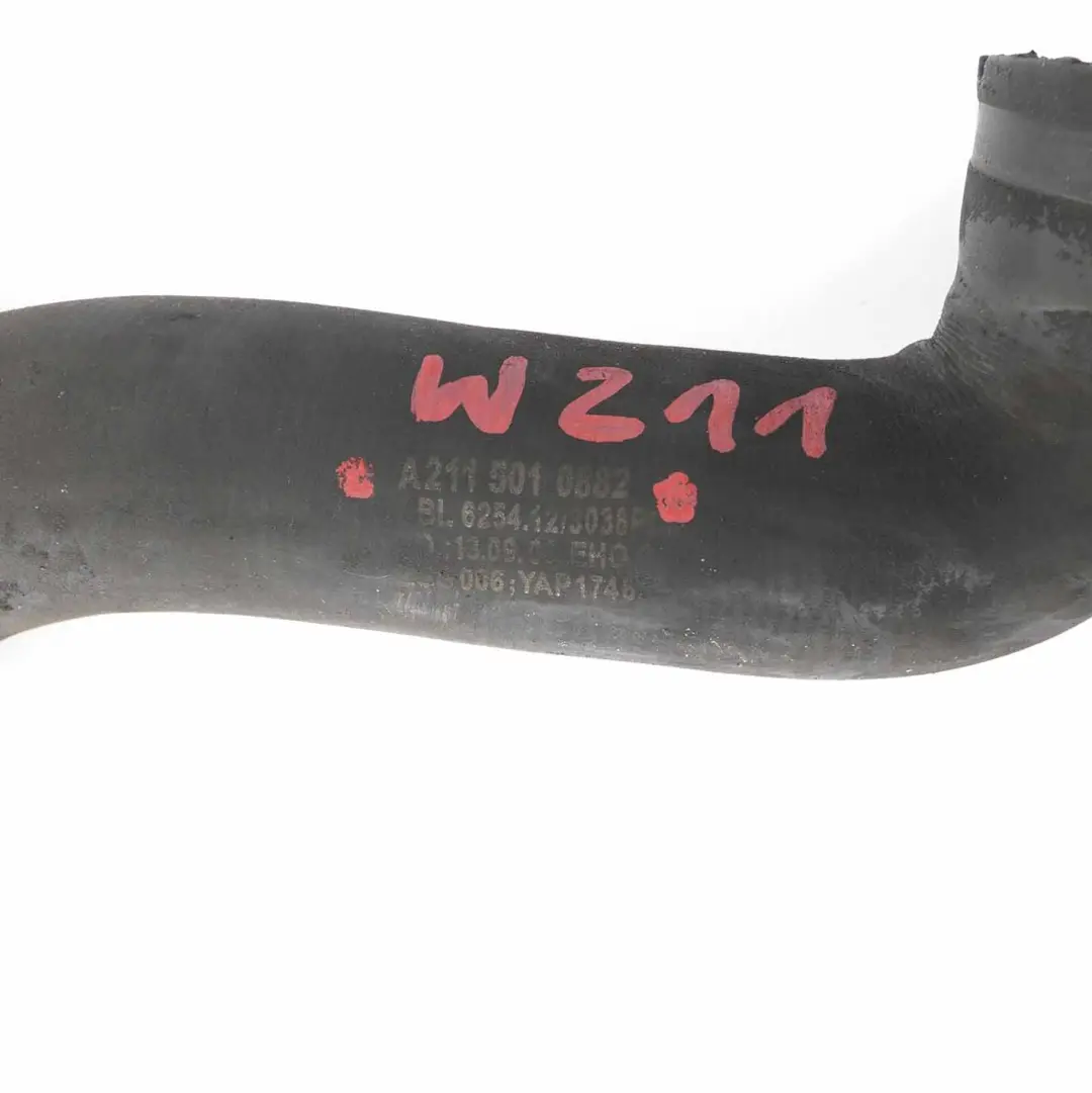 OM646 Wasser schlauch Kühler Kühlung leitung für Mercedes W211 mit Teilenummer A2115010882 Mercedes W211 OM646 Wasser schlauch Kühler Kühlung leitung - SKU A2115010882 - Teilenummer A2115010882