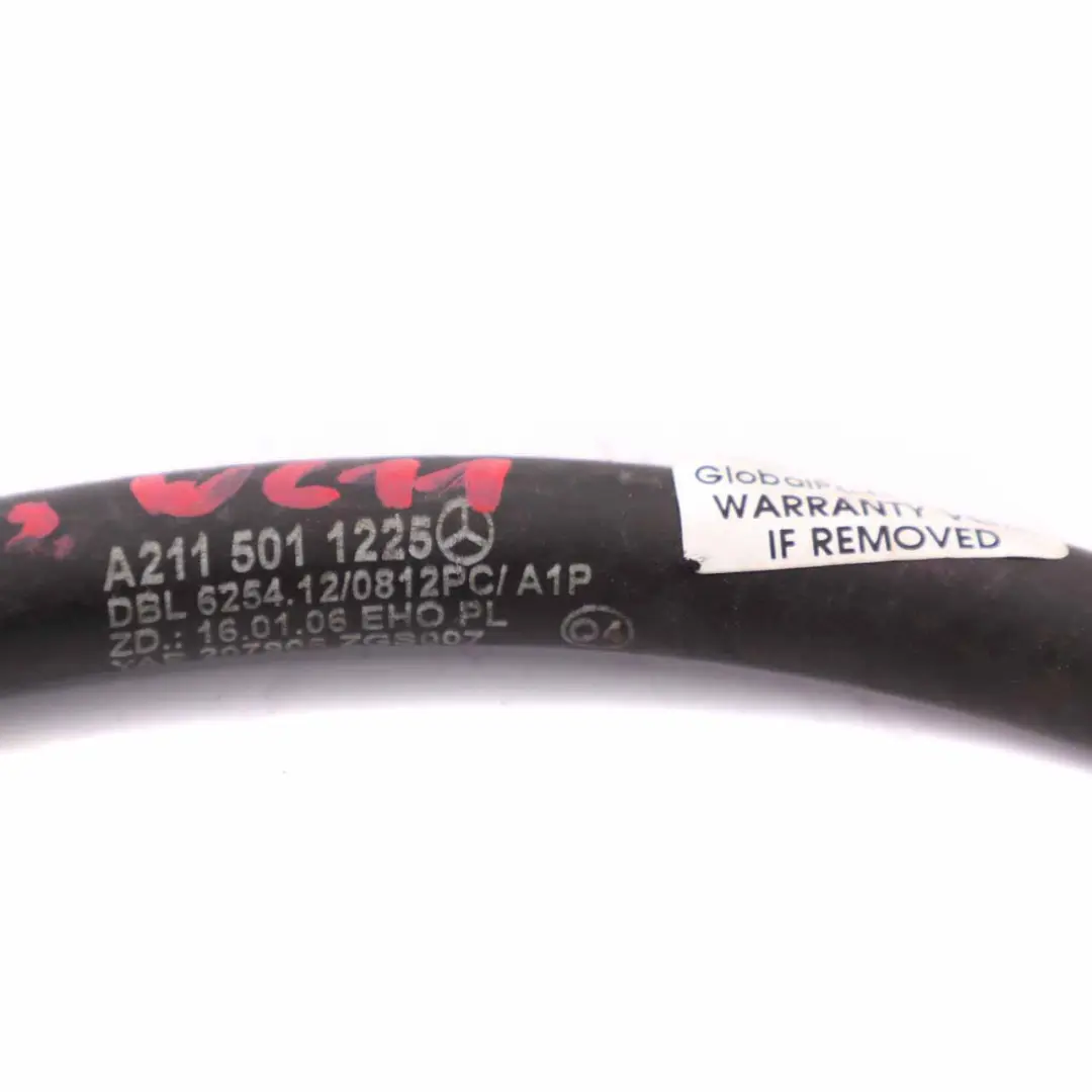 OM642 Refrigerante Manguera Tubo Agua Radiador para Mercedes W211 con número de pieza A2115011225 Mercedes W211 OM642 Refrigerante Manguera Tubo Agua Radiador - SKU A2115011225 - Número de pieza A2115011225
