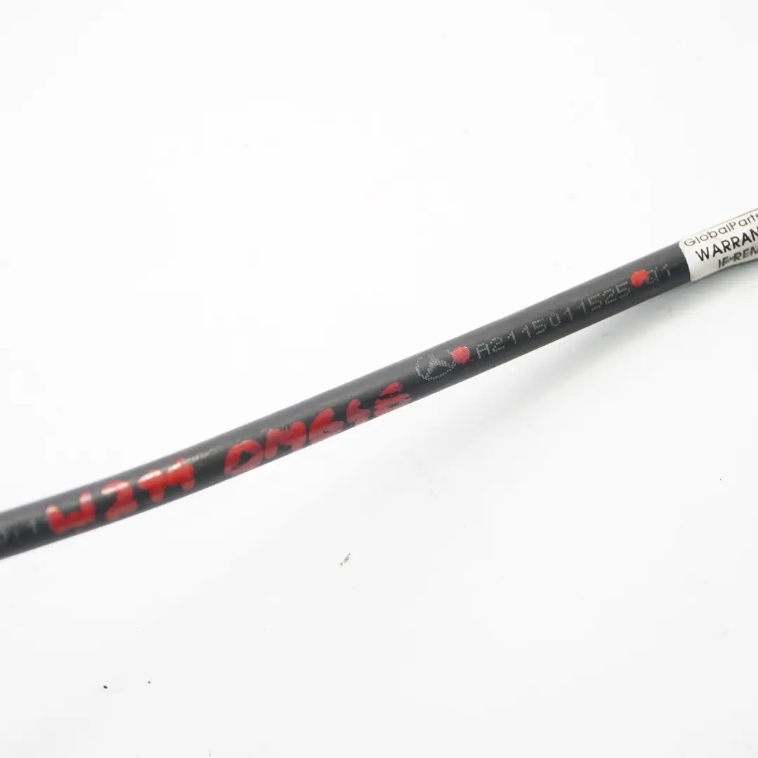 Mercedes W211 OM646 Diesel Tuyau d'évent de reniflard Tuyau de ligne - SKU A2115011525 - Numéro de pièce A2115011525