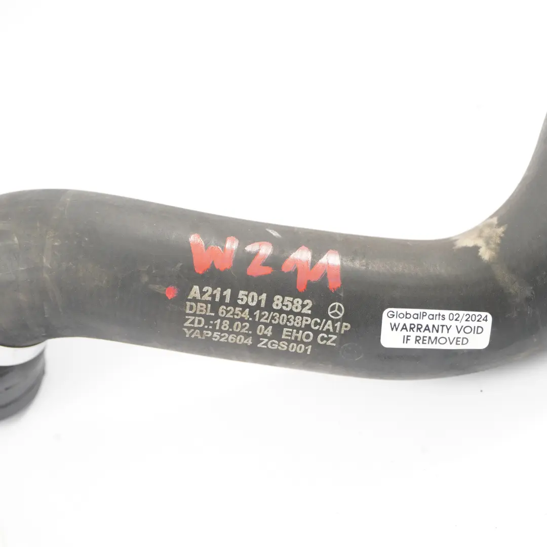 OM646 Wasser schlauch Kühler Kühlung leitung für Mercedes W211 mit Teilenummer A2115018582 Mercedes W211 OM646 Wasser schlauch Kühler Kühlung leitung - SKU A2115018582 - Teilenummer A2115018582