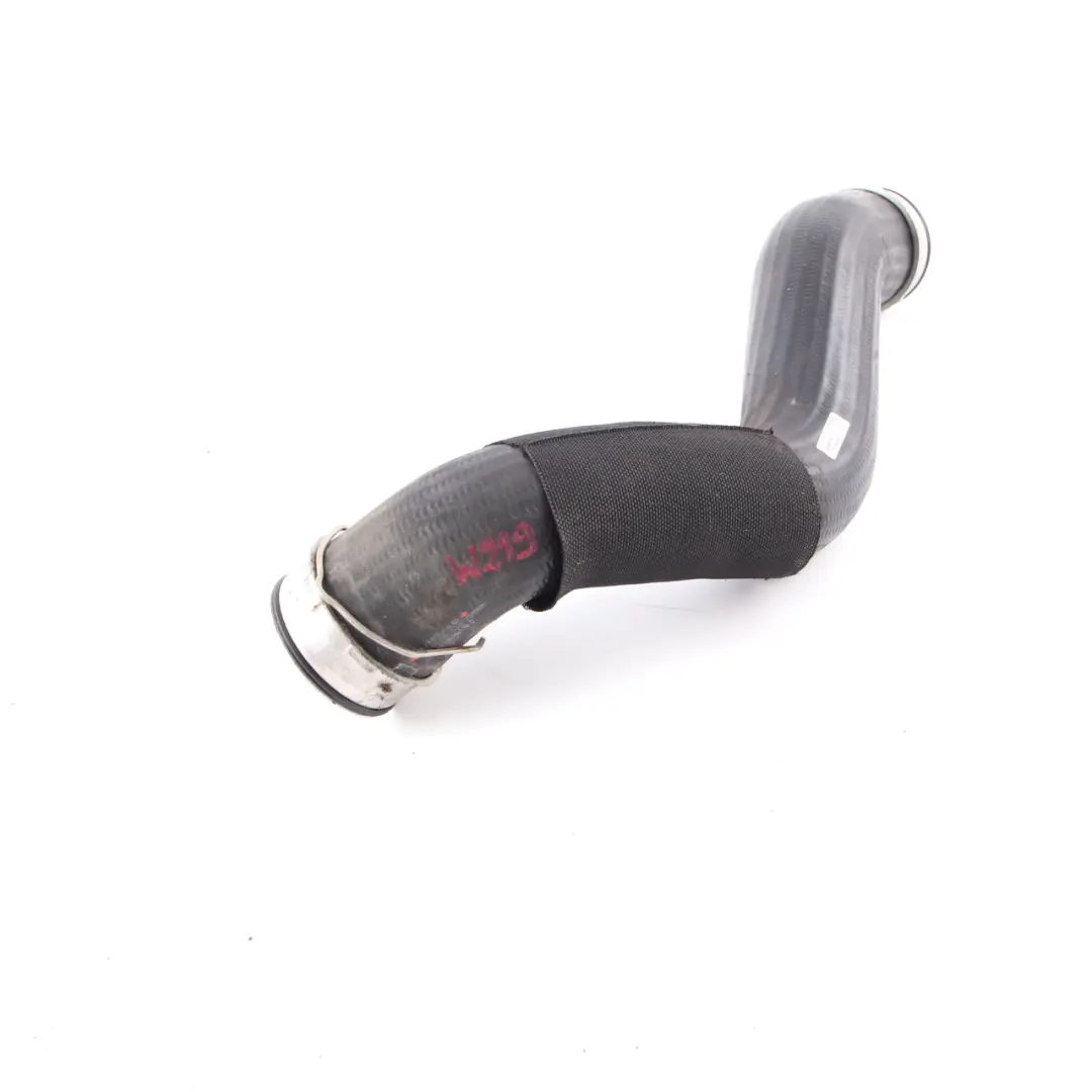 Tuyau admission Mercedes W211 W219 Tuyau charge lintercooler gauche pour à propos du numéro de pièce A2115282482 Tuyau admission Mercedes W211 W219 Tuyau charge lintercooler gauche - SKU A2115282482 - Numéro de pièce A2115282482