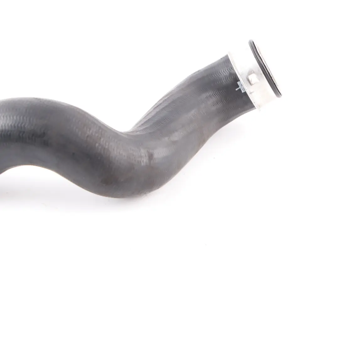 Tubo aspirazione Mercedes W211 W219 Tubo dell'intercoole aria destra per con numero di parte A2115282682 Tubo aspirazione Mercedes W211 W219 Tubo dell'intercoole aria destra - SKU A2115282682 - Numero di parte A2115282682