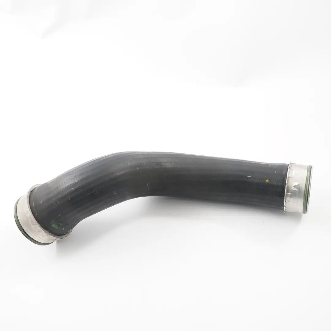 OM646 Tubo di aspirazione Tubo dell'intercooler per Mercedes W211 con numero di parte A2115284282 Mercedes W211 OM646 Tubo di aspirazione Tubo dell'intercooler - SKU A2115284282 - Numero di parte A2115284282