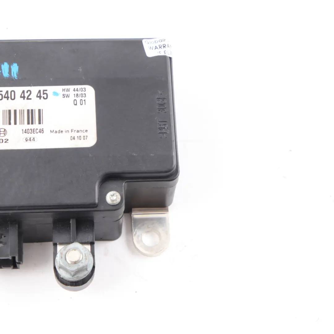Control Module Relay to Mercedes W211 Battery Load with Part number A2115404245 Mercedes W211 Battery Load Control Module Relay - SKU A2115404245 - Part number A2115404245