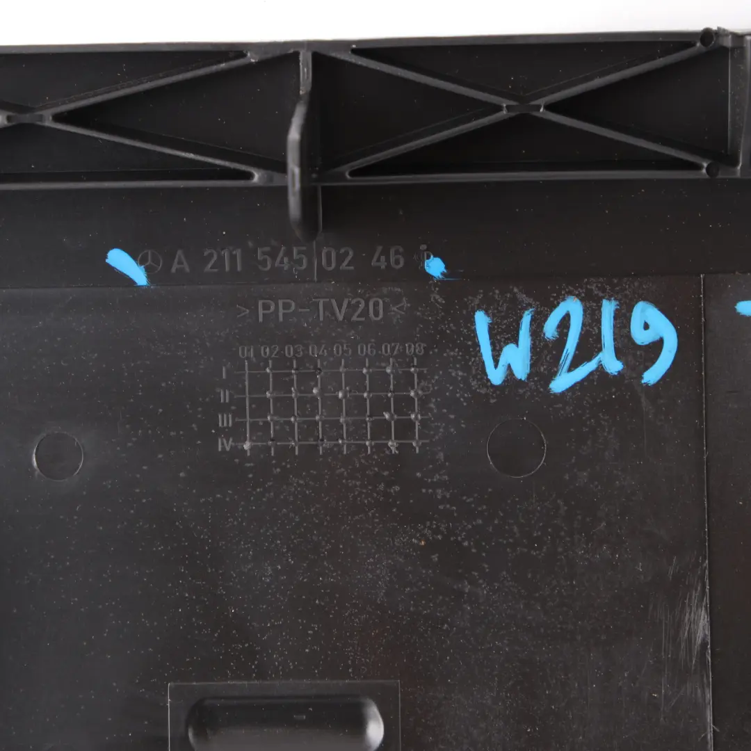 Copri bagagliaio Mercedes W211 CLS W219 Boot Trim Panel Nero per con numero di parte A2115450246 Copri bagagliaio Mercedes W211 CLS W219 Boot Trim Panel Nero - SKU A2115450246 - Numero di parte A2115450246