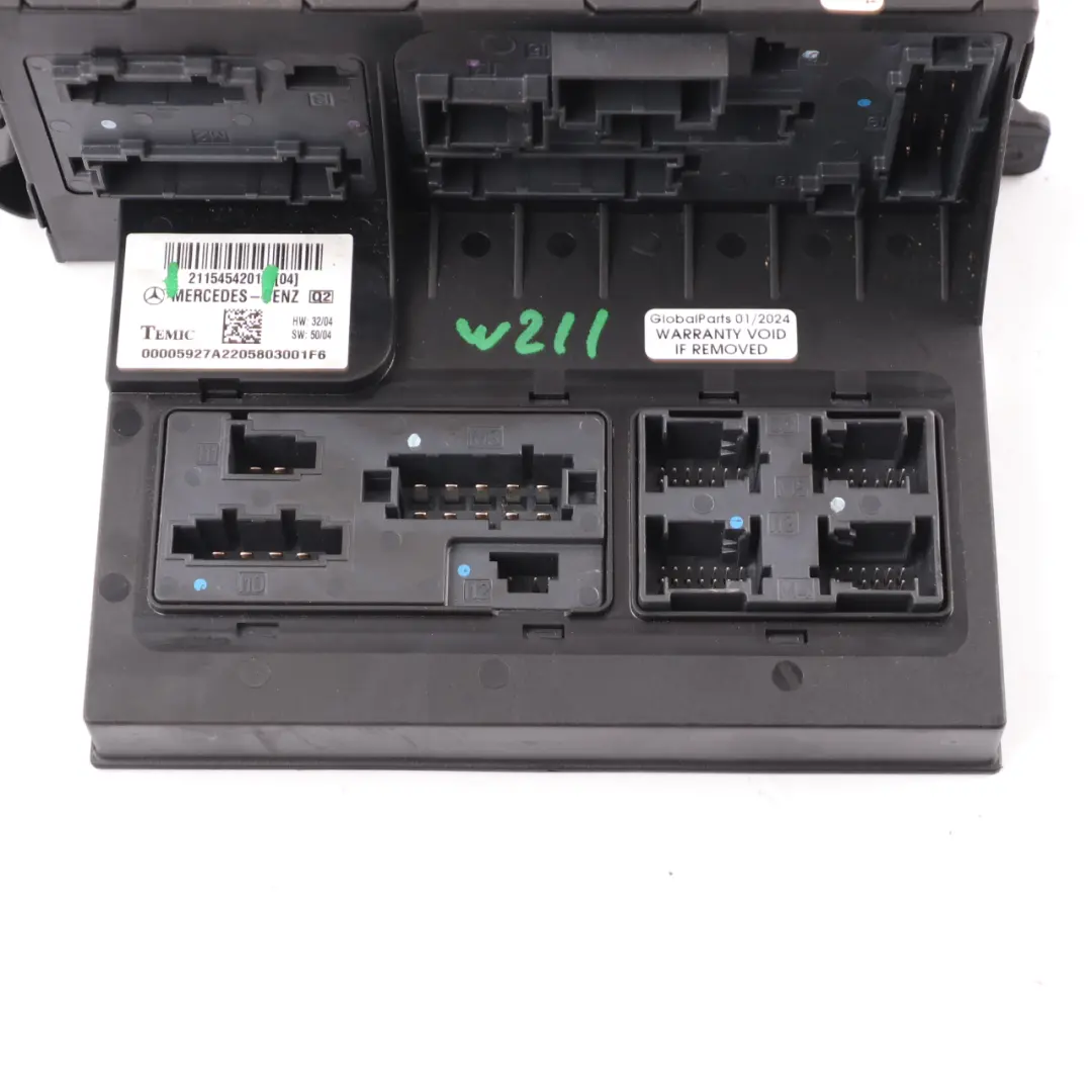 Front Fuse Box SAM SRB Module Relay Control Unit to Mercedes W211 with Part number A2115459101 Mercedes W211 Front Fuse Box SAM SRB Module Relay Control Unit - SKU A2115454201 - Part number A2115459101