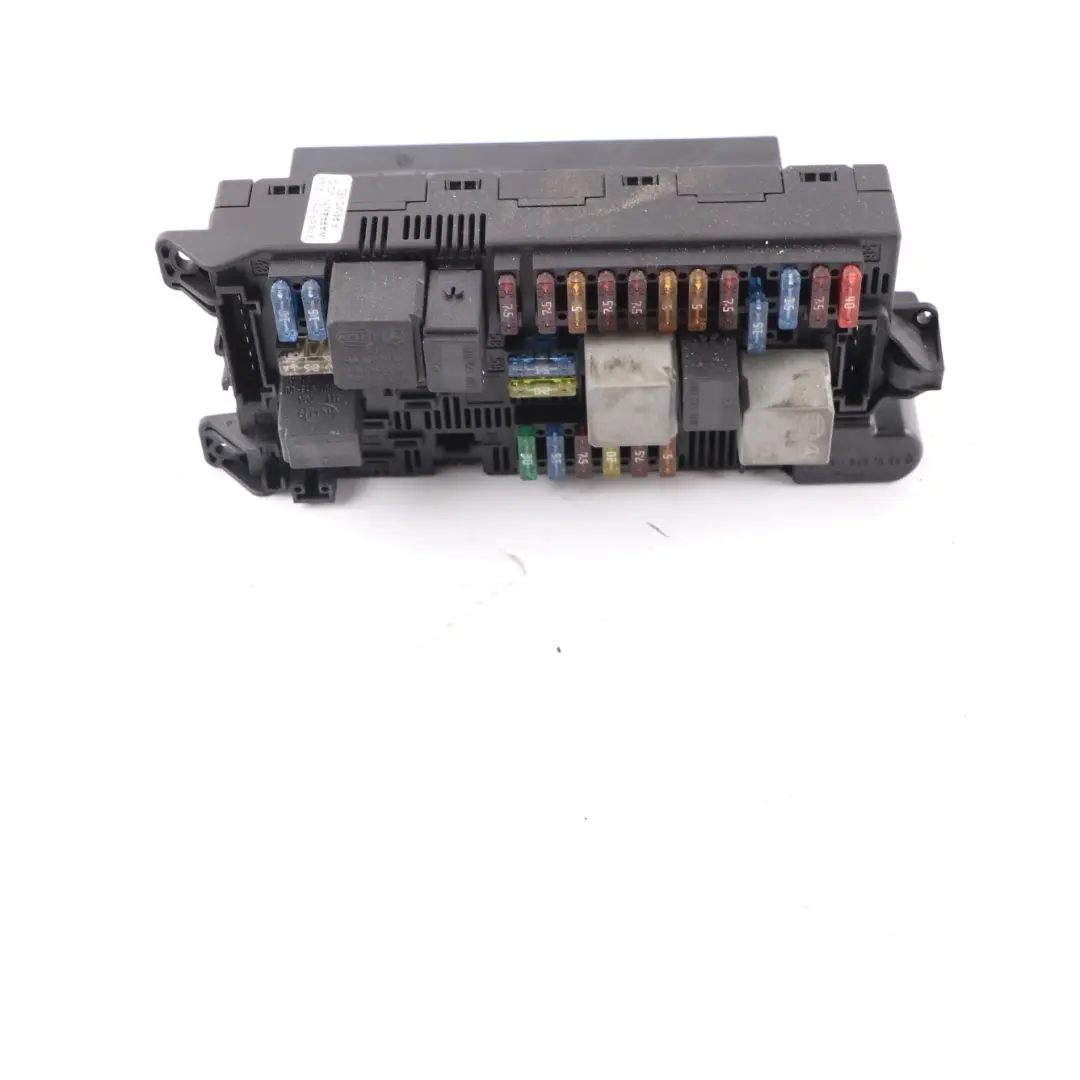 Front Fuse Box SAM SRB Module Relay Control Unit to Mercedes W211 with Part number A2115459101 Mercedes W211 Front Fuse Box SAM SRB Module Relay Control Unit - SKU A2115454201 - Part number A2115459101