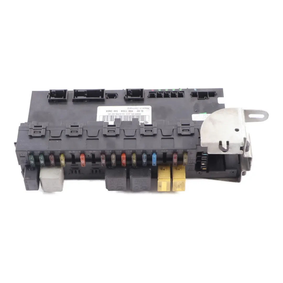 Trunk Fuse Box Electric Base Relay Box SAM Module to Mercedes W211 with Part number A2115455101 Mercedes W211 Trunk Fuse Box Electric Base Relay Box SAM Module - SKU A2115455101 - Part number A2115455101