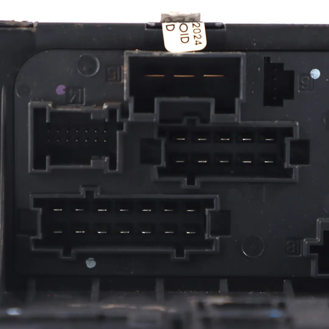 Front Fuse Box SAM Relay Control Module Mercedes C219 - SKU A2115457301 - Part number A2115457801