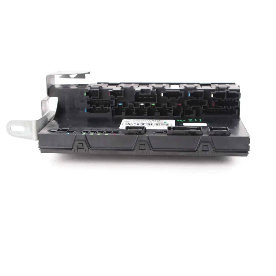 Fuse Box Mercedes W211 CLS C219 Rear SAM Module Relay Control Unit to with Part number A2115458601 Fuse Box Mercedes W211 CLS C219 Rear SAM Module Relay Control Unit - SKU A2115458601 - Part number A2115458601
