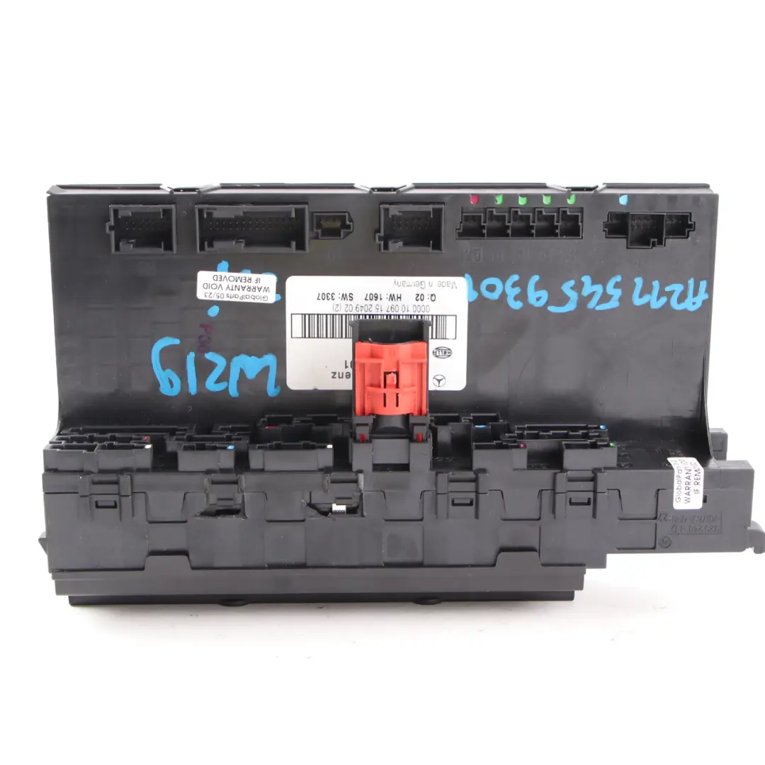 W219 Fuse Box Rear SAM Module Electrical Fuse Unit to Mercedes W211 with Part number A2115459301 Mercedes W211 W219 Fuse Box Rear SAM Module Electrical Fuse Unit - SKU A2115459301 - Part number A2115459301