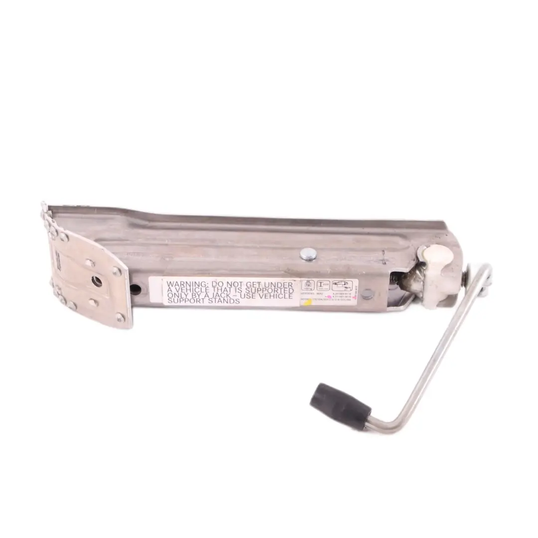 Lewarek Podnośnik Auta do MERCEDES W204 W212 W221 o numerze A2115830415 MERCEDES W204 W212 W221 Lewarek Podnośnik Auta - SKU A2115830415 - Numer Części A2115830415
