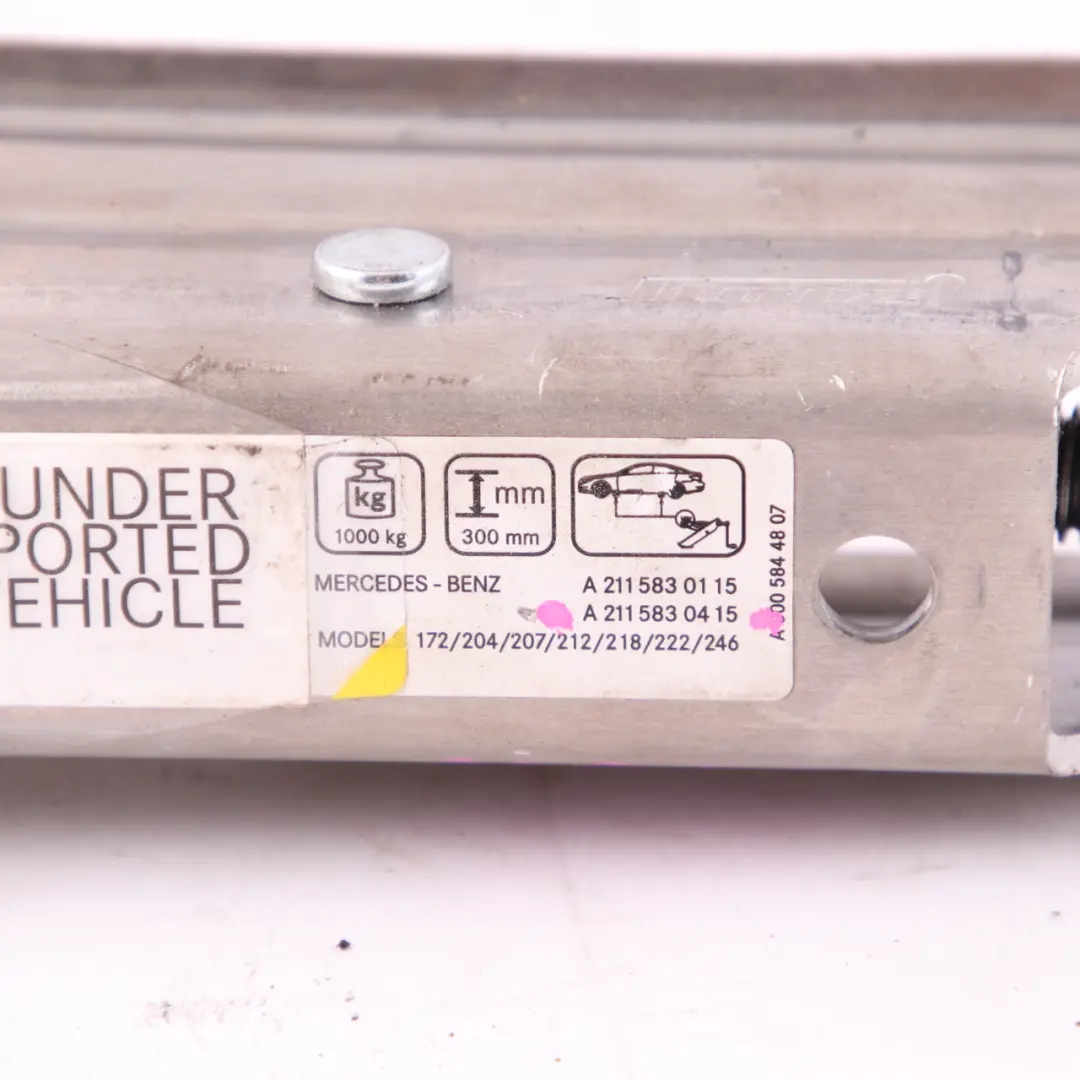Mercedes W204 W212 W221 Auto Hebebock Werkzeug Notrad - SKU A2115830415 - Teilenummer A2115830415
