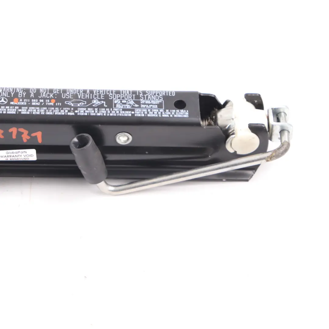  Cric Auto Mercedes W204 W212 Attrezzo Emergenza Sollevamento Ruote - SKU A2115830615 - Numero di parte A2115830615