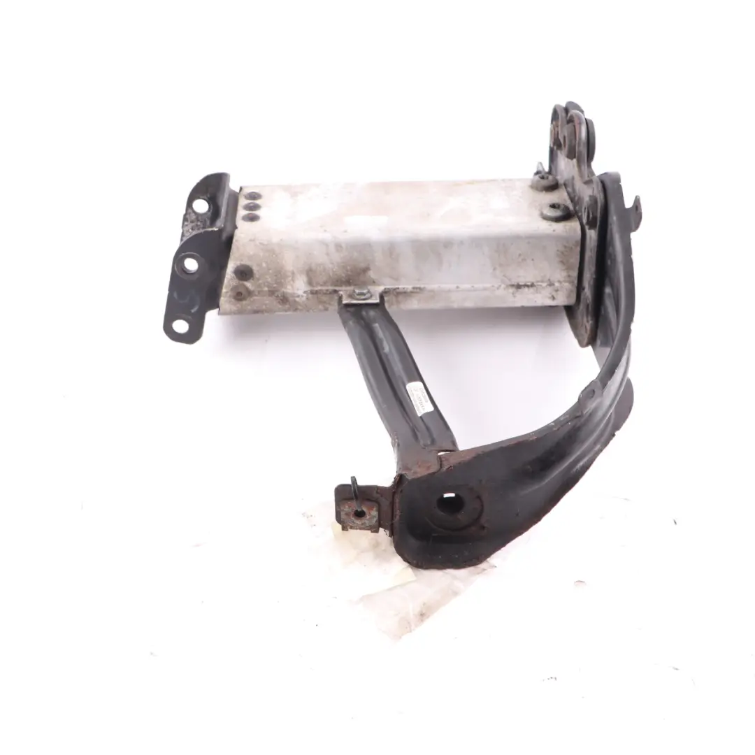 Mercedes W211 Parachoques delantero izquierdo Soporte Travesaño - SKU A2116200795-2 - Número de pieza A2116200795