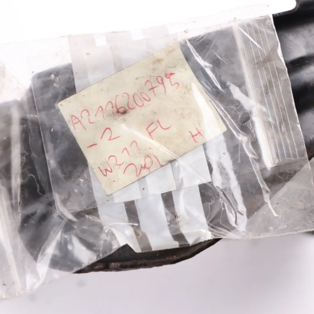 Parachoques delantero izquierdo Soporte Travesaño para Mercedes W211 con número de pieza A2116200795 Mercedes W211 Parachoques delantero izquierdo Soporte Travesaño - SKU A2116200795-2 - Número de pieza A2116200795