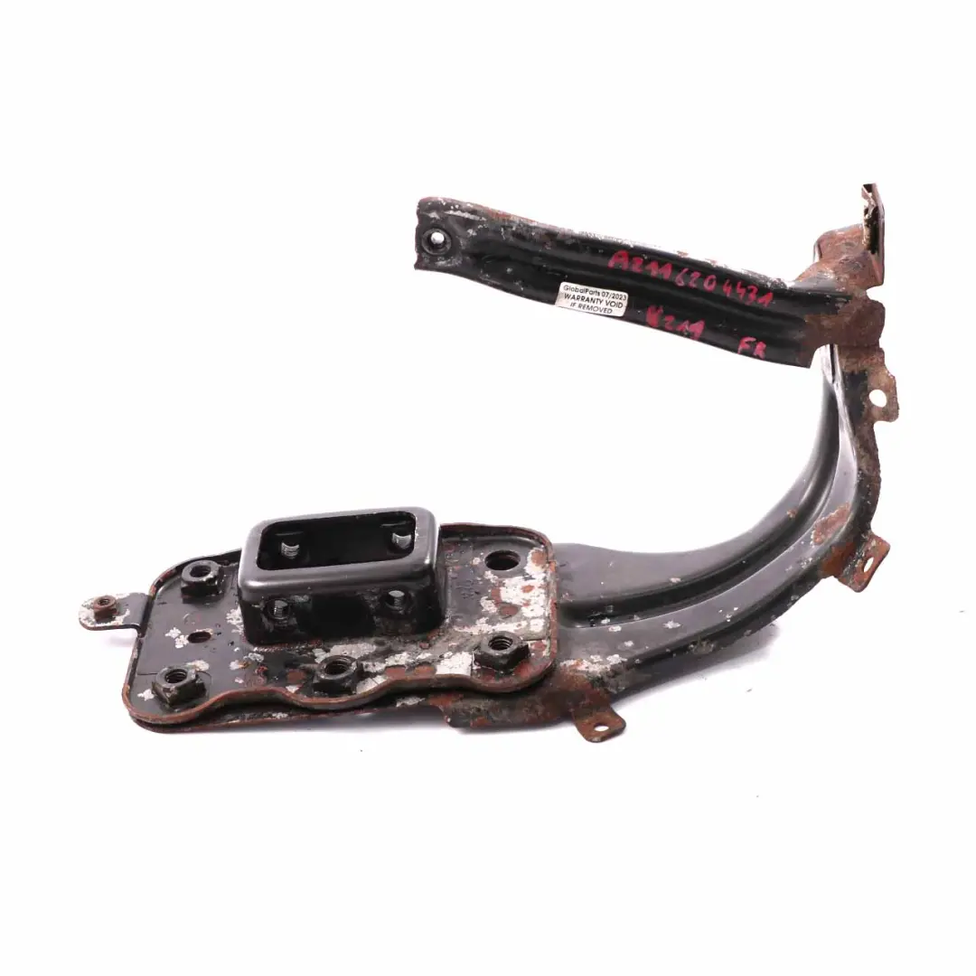 Soporte Parachoques Delantero Mercedes W211 Soporte Derecho para con número de pieza A2116204431 Soporte Parachoques Delantero Mercedes W211 Soporte Derecho - SKU A2116204431 - Número de pieza A2116204431