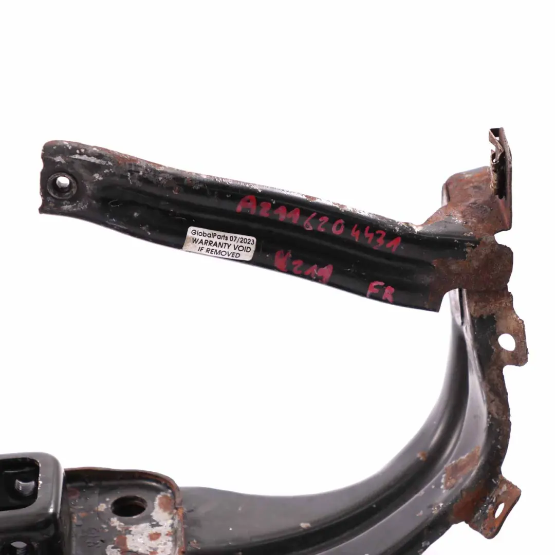  Staffa paraurti anteriore Mercedes W211 Supporto finiture destra - SKU A2116204431 - Numero di parte A2116204431