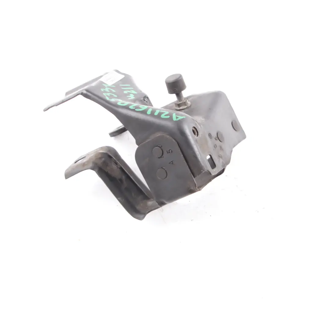 Barra de soporte del travesaño delantero montaje izquierdo para Mercedes W211 con número de pieza A2116205331 Mercedes W211 Barra de soporte del travesaño delantero montaje izquierdo - SKU A2116205331 - Número de pieza A2116205331