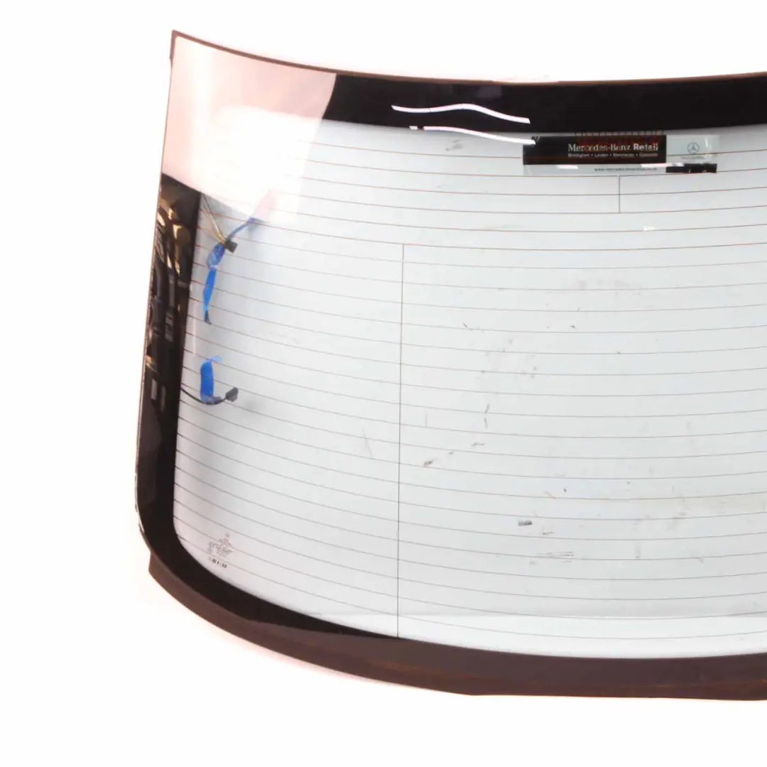 Szyba Tylna AS2 Zielona do Mercedes W211 Sedan o numerze A2116700180 Mercedes W211 Sedan Szyba Tylna AS2 Zielona - SKU A2116700180 - Numer Części A2116700180