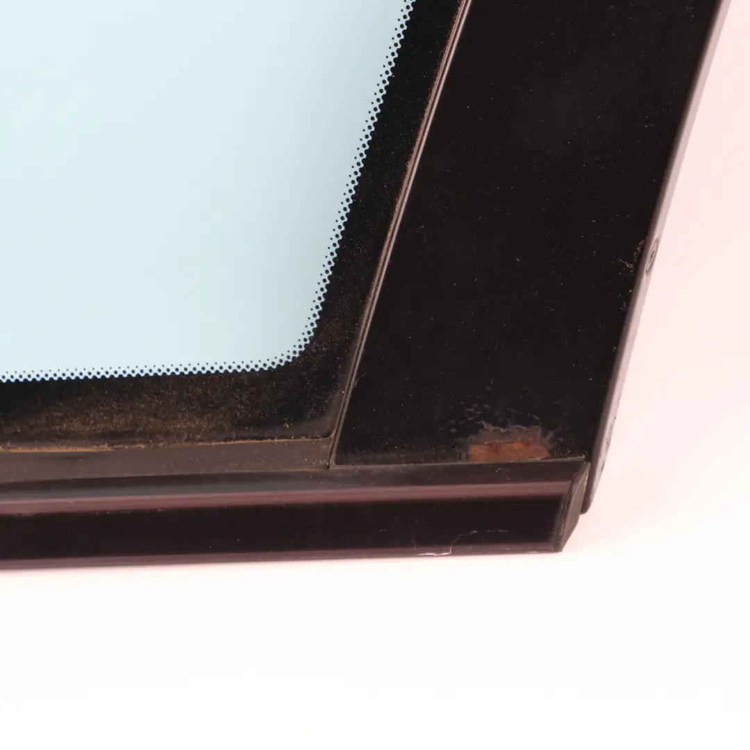 Right O/S Side Window Green Glass AS2 to Mercedes S211 Rear with Part number A2116702412 Mercedes S211 Rear Right O/S Side Window Green Glass AS2 - SKU A2116702412-1 - Part number A2116702412