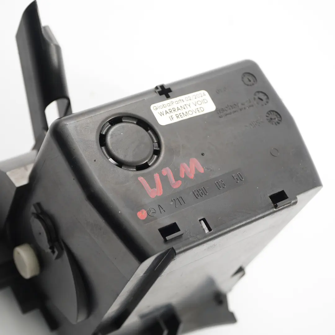 Mittel konsole Aschenbecher Ablagefach für Mercedes W211 mit Teilenummer A2116800350 Mercedes W211 Mittel konsole Aschenbecher Ablagefach - SKU A2116800350 - Teilenummer A2116800350