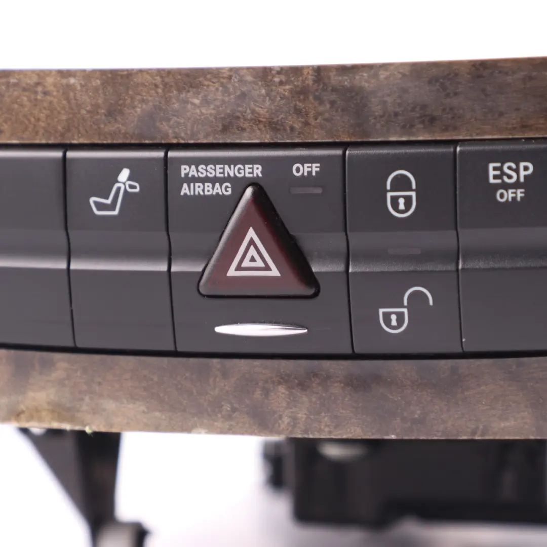 Mercedes W211 Console centrale ESP Hazard Sedili riscaldati Pannelo interruttori - SKU A2116800552-1 - Numero di parte A2116800552