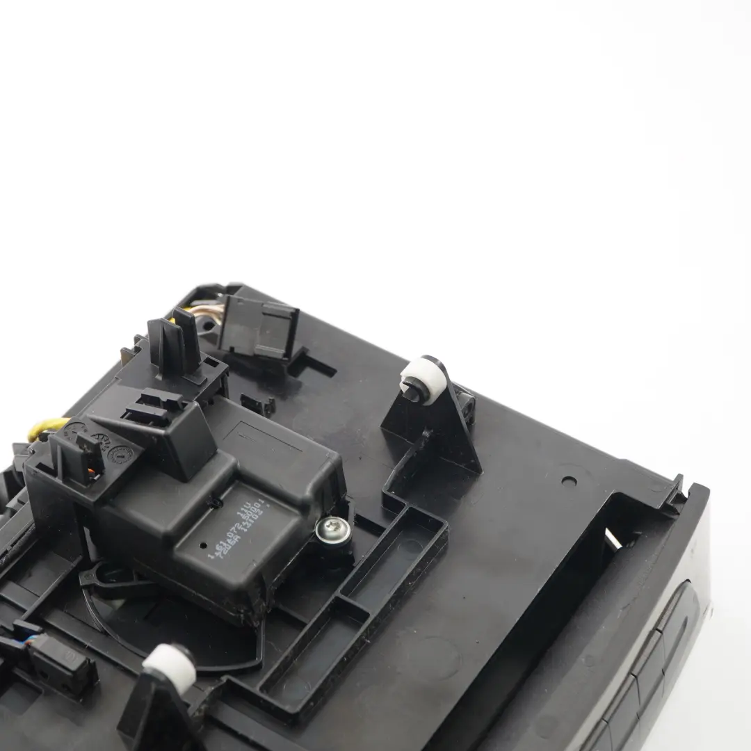 Mercedes W211 Panel Przełączników Deski Rozdzielczej A2118209889 - SKU A2116800552 - Numer Części A2116800552