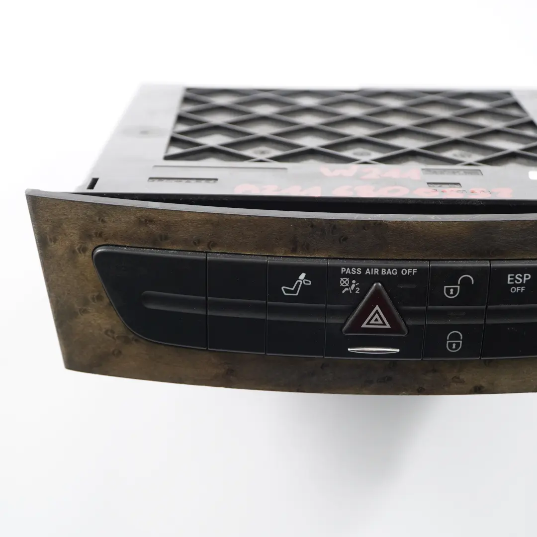 Consola ESP Hazard Panel Interruptores Asiento Caja Almacenamiento para Mercedes W211 con número de pieza A2116800552 Mercedes W211 Consola ESP Hazard Panel Interruptores Asiento Caja Almacenamiento - SKU A2116800552 - Número de pieza A2116800552