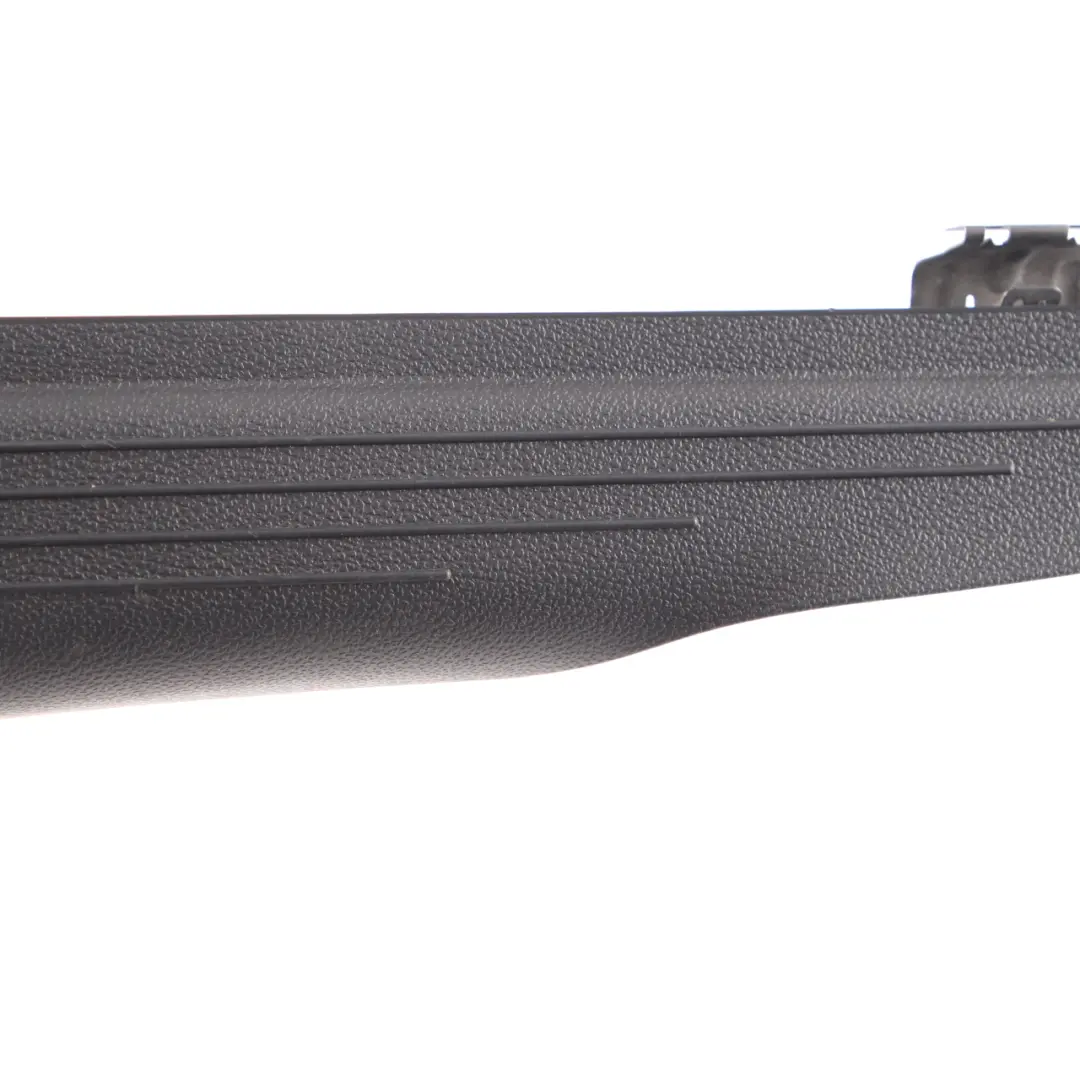 Tapa Entrada Mercedes W211 Tira Interior Trasera Derecha para con número de pieza A2116805235 Tapa Entrada Mercedes W211 Tira Interior Trasera Derecha - SKU A2116805235 - Número de pieza A2116805235