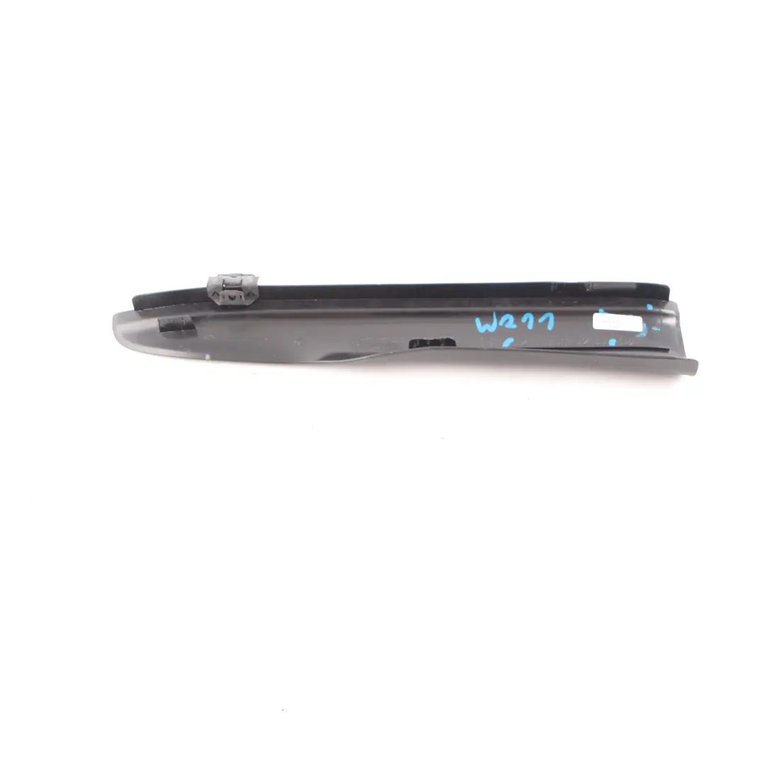 Coperchio d'ingresso Mercedes W211 Striscia interna posteriore destra - SKU A2116805235 - Numero di parte A2116805235