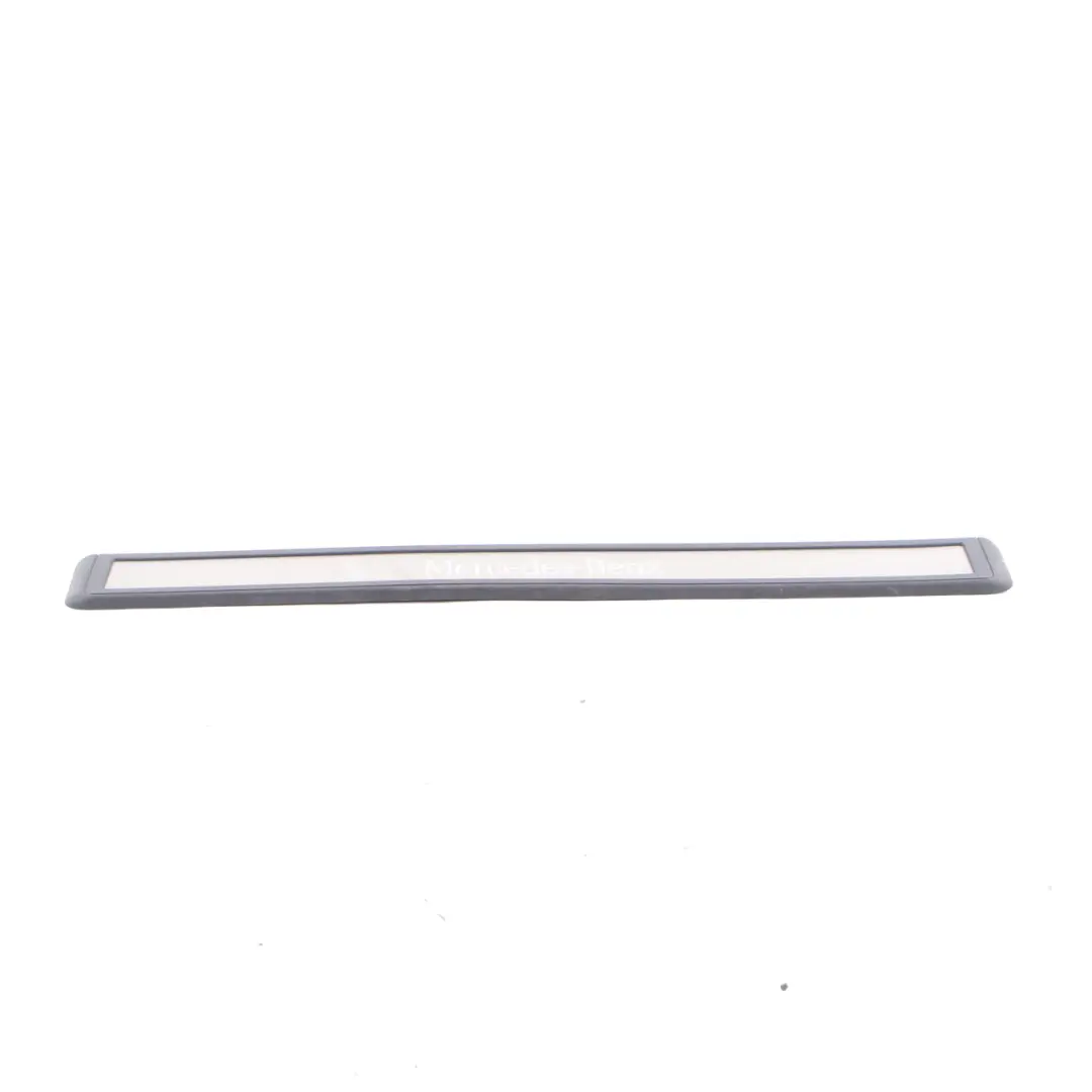 Mercedes W211 abdeckung vorne rechts Tür schweller Tritt platte A2116801435 - SKU A2116805635 - Teilenummer A2116805635