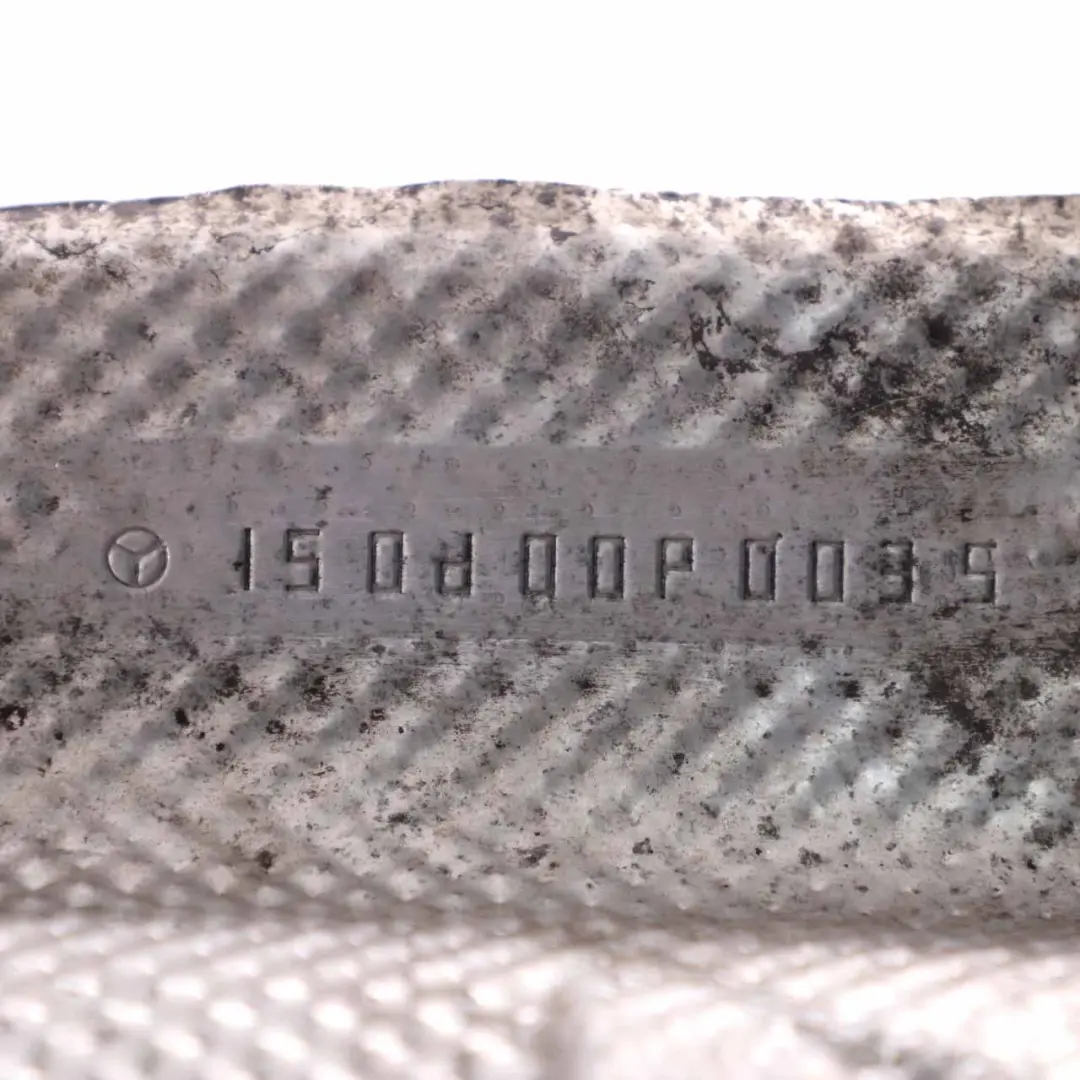 Bouclier thermique Mercedes W211 W219 OM642 Plaque échappement catalytique pour à propos du numéro de pièce A2116820071 Bouclier thermique Mercedes W211 W219 OM642 Plaque échappement catalytique - SKU A2116820071 - Numéro de pièce A2116820071