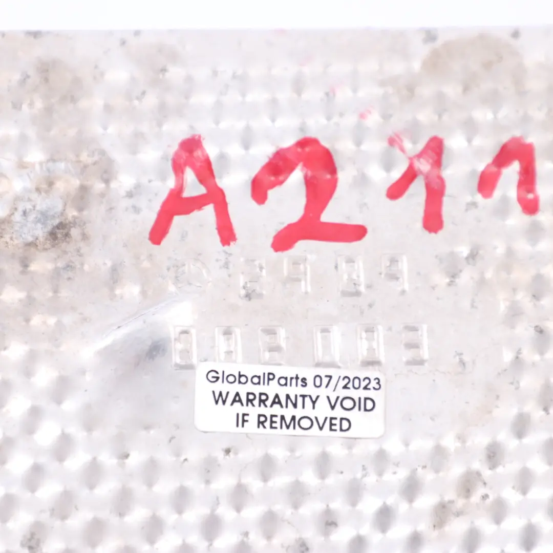 calor Mercedes W211 W219 Placa cubierta escape Izquierda para Escudo con número de pieza A2116824171 Escudo calor Mercedes W211 W219 Placa cubierta escape Izquierda - SKU A2116824171 - Número de pieza A2116824171