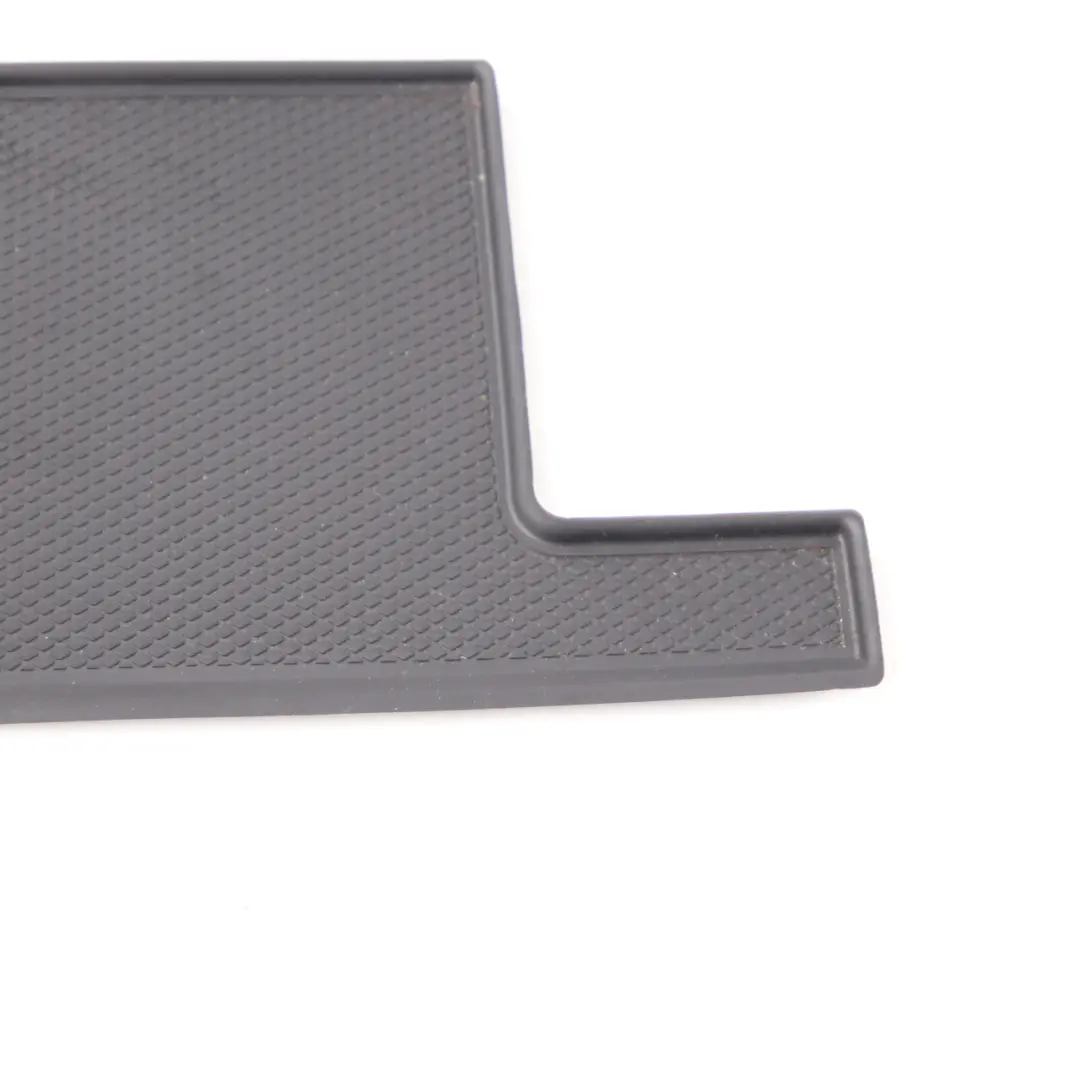  Tapis Mercedes W211 W219 Console Centrale Insert Plateau Caoutchouc - SKU A2116830051 - Numéro de pièce A2116830051