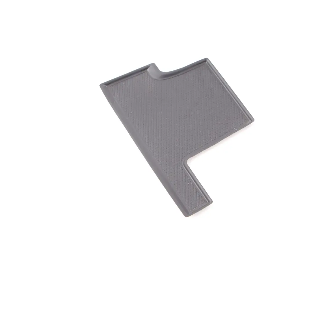 W219 Guma Mata Wkład Wkładka Popielniczki do Mercedes W211 o numerze A2116830051 Mercedes W211 W219 Guma Mata Wkład Wkładka Popielniczki - SKU A2116830051 - Numer Części A2116830051