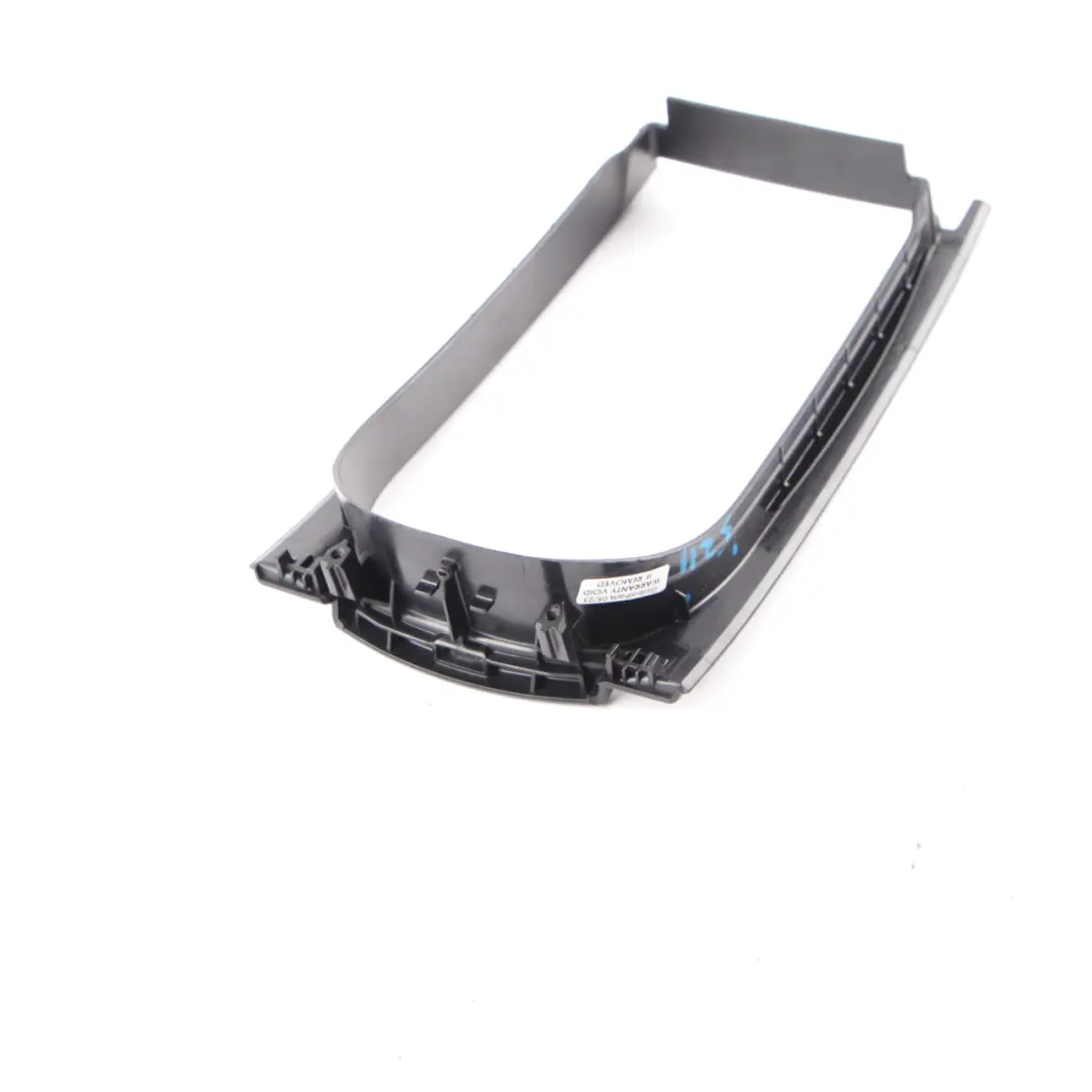 Mercedes W211 Cache console centrale garniture accoudoir cadre noir - SKU A2116890057 - Numéro de pièce A2116890057